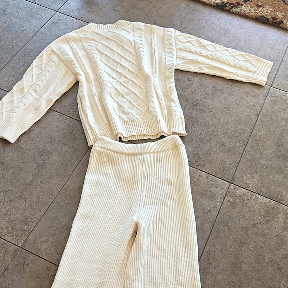 SOLD - Picture 4 of 11